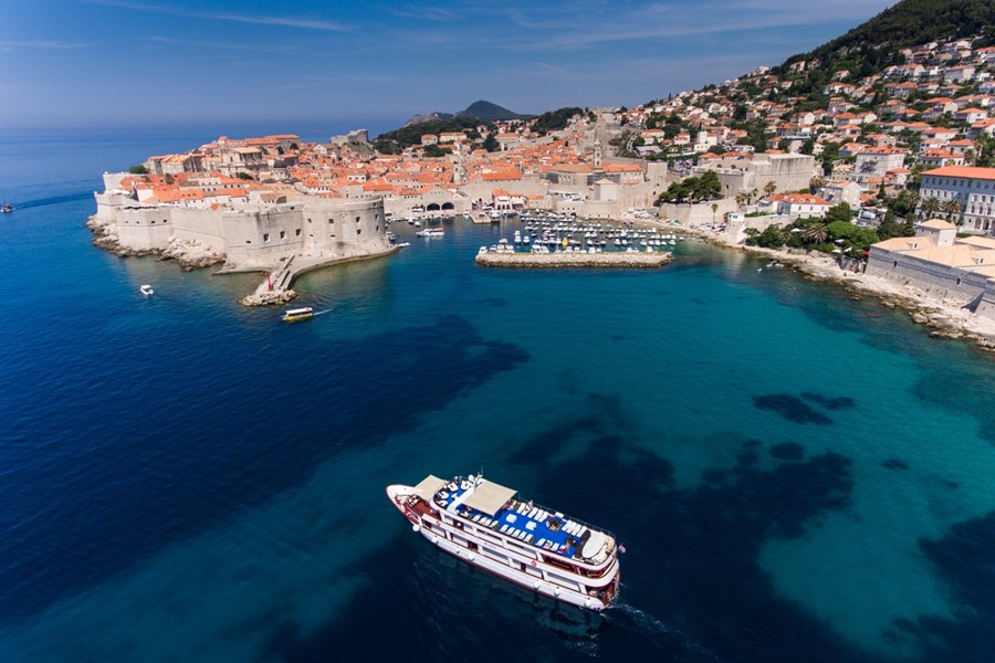 Inselhüpfen Yacht Kreuzfahrt Sonntags ab Dubrovnik mit MY Princess Aloha*****DD