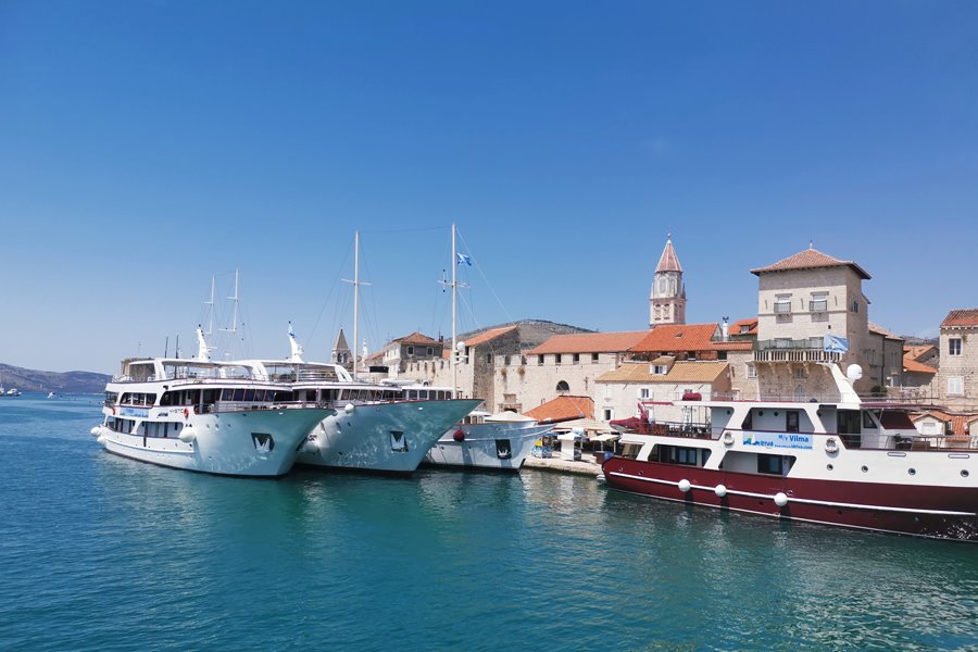 Vollcharter Kreuzfahrt mit MY Relax ab Trogir