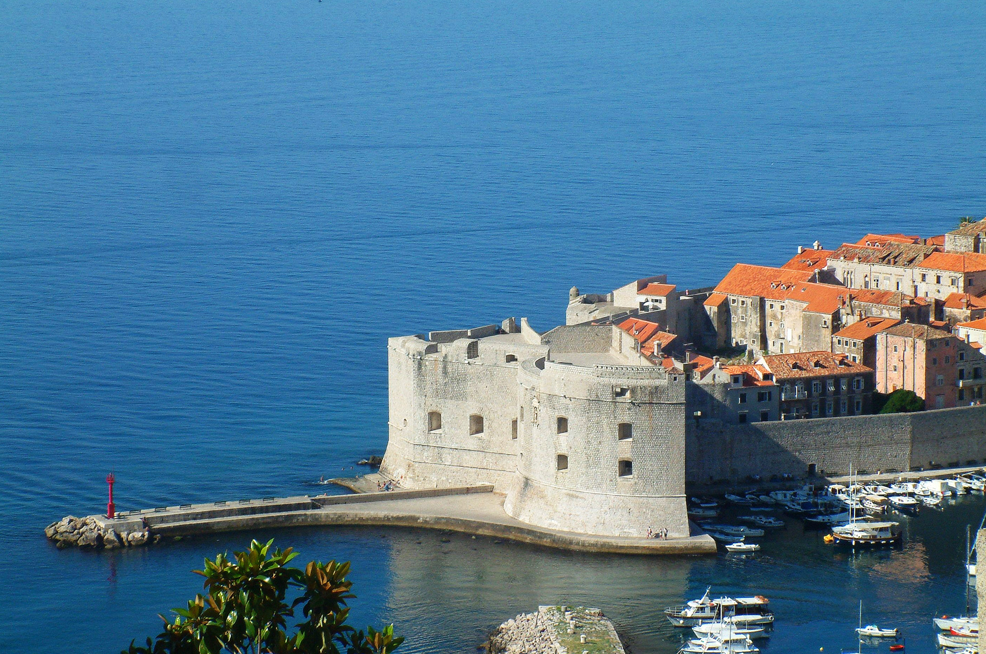 Aktivferien  in Dubrovnik mit Segeln Kajak SUP und Wandern mit 3 Uebernachtungen auf dem Katamaran