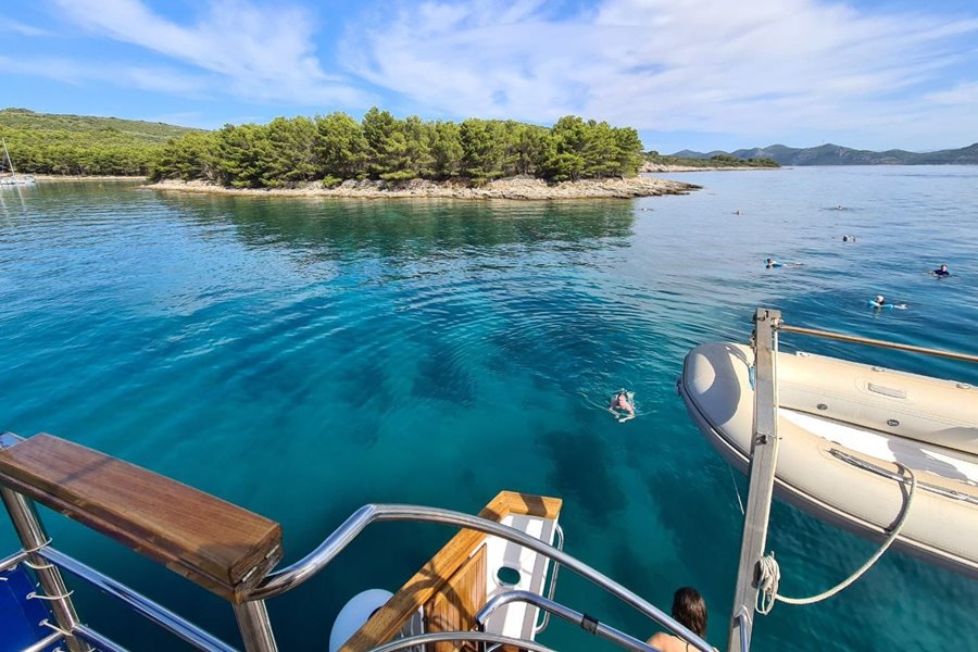 Baderoute Inselhüpfen 2 Wochen Kreuzfahrt ab Trogir