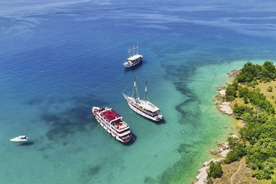 Baderoute Inselhüpfen 2 Wochen Kreuzfahrt ab Trogir
