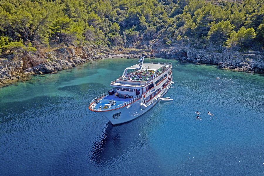 Baderoute Inselhüpfen Kreuzfahrt ab Trogir mit MY Mystic****