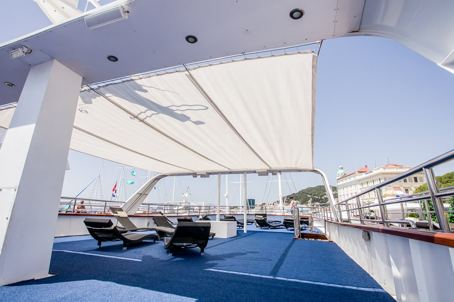 Inselhüpfen Deluxe Yacht Kreuzfahrt ab Dubrovnik mit MY Kapetan Bota*****