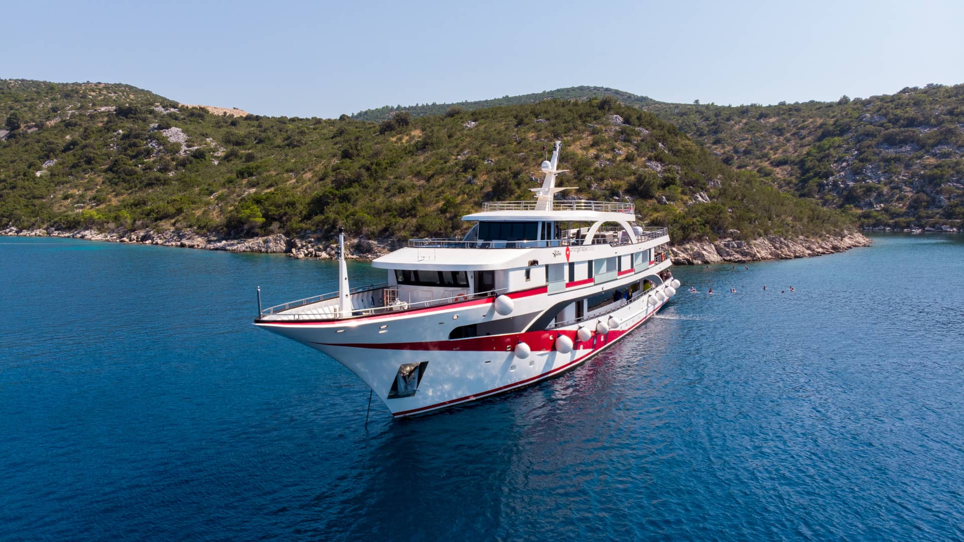 Inselhüpfen Deluxe Yacht Kreuzfahrt ab Dubrovnik bis Split mit MY Antaris*****DS