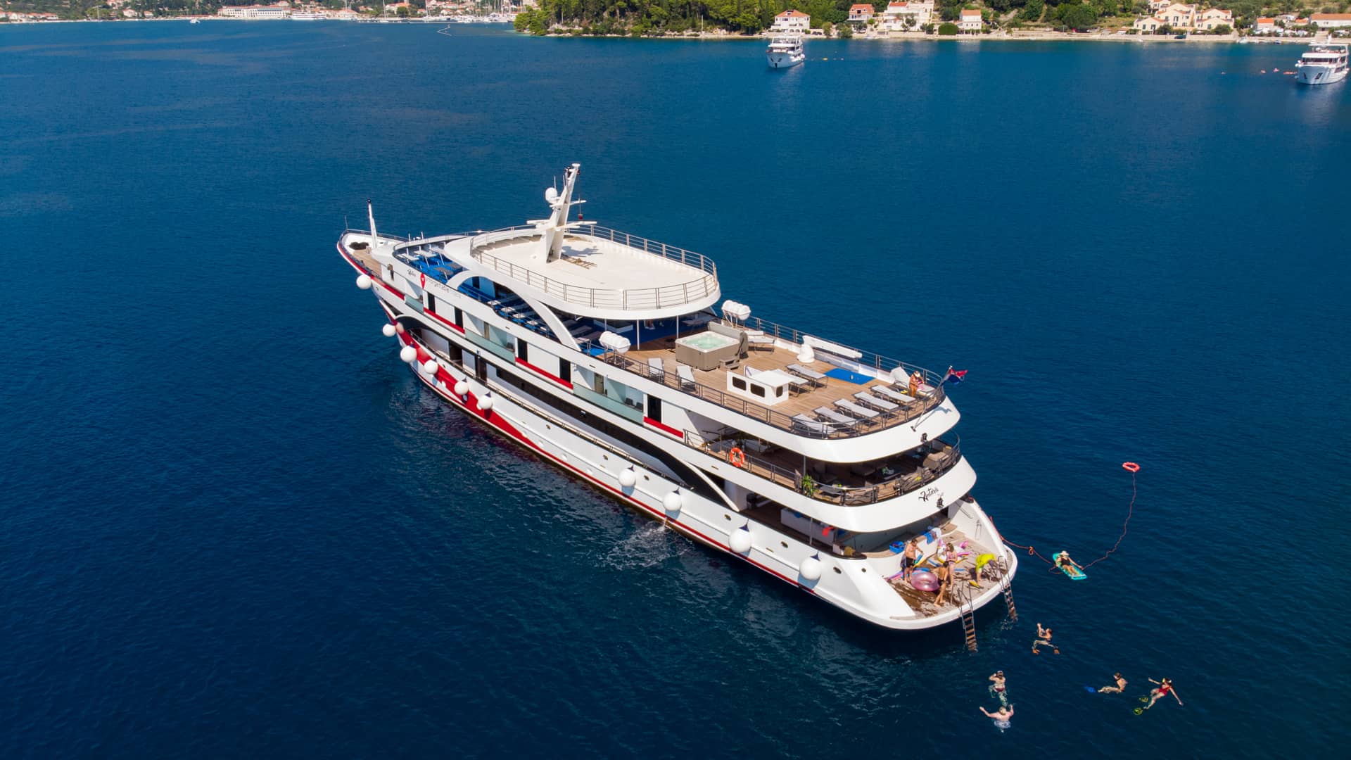 Inselhüpfen Deluxe Yacht Kreuzfahrt ab Dubrovnik bis Split mit MY Antaris*****DS