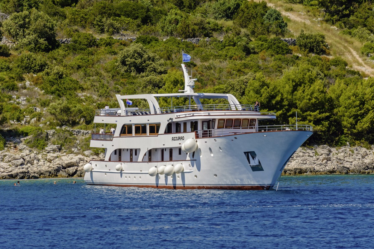 Vollcharter Kreuzfahrt mit MY Azzurro ab Trogir