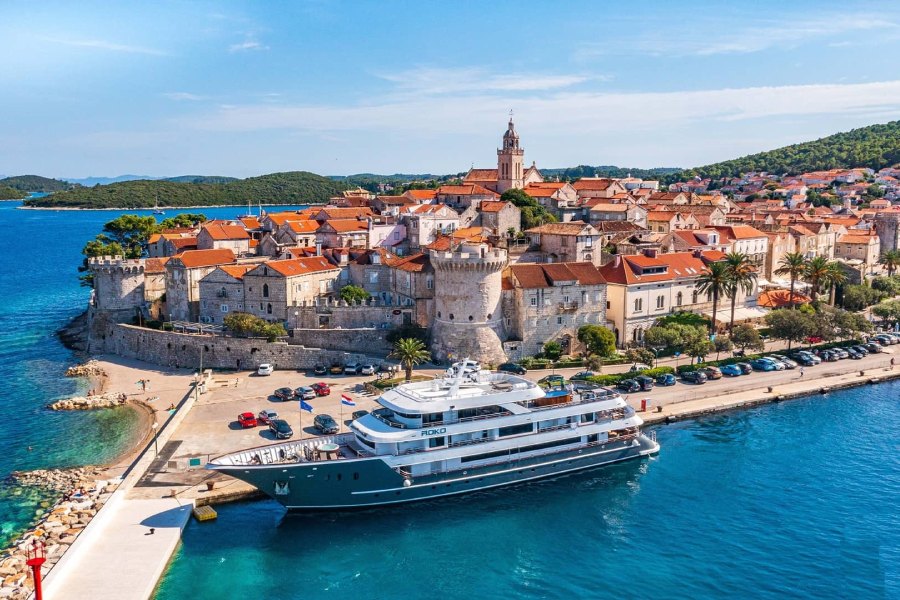 Inselhüpfen Deluxe Yacht Kreuzfahrt ab Dubrovnik bis Split mit MY Roko*****DS