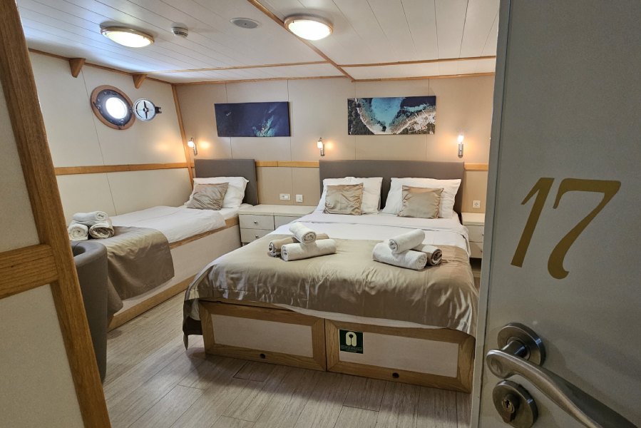 Inselhüpfen Yacht Kreuzfahrt Deluxe Adriatic Pearl SPU