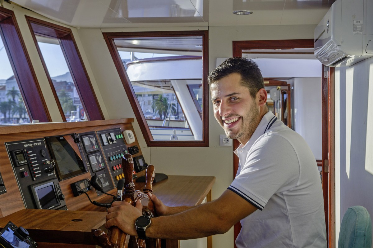 Inselhüpfen Deluxe Yacht Kreuzfahrt mit MY Azzurro*****