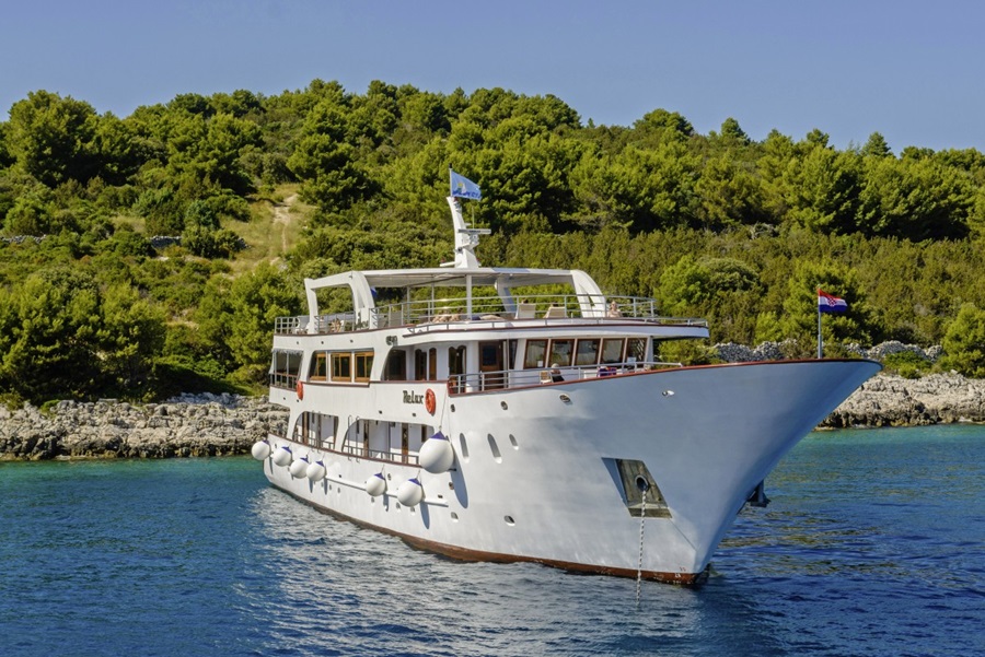 Baderoute T3 Inselhüpfen Kreuzfahrt ab Trogir mit MY Relax