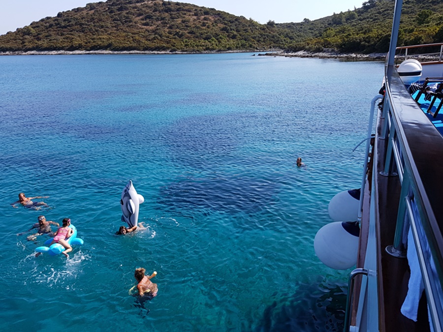 Vollcharter Kreuzfahrt mit MY Vita ab Rijeka