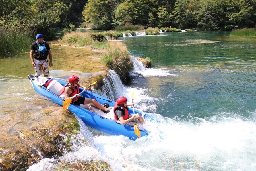 Aktivferien rund um Nationalpark Plitvice mit Wandern, Velofahren, Kajak, Schwimmen