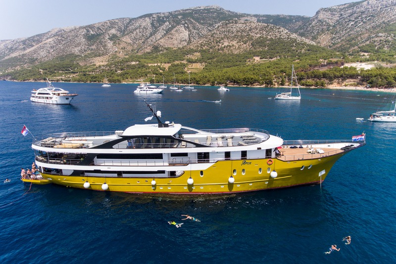 Inselhüpfen Deluxe Yacht Kreuzfahrt Split-Dubrovnik mit MY Arca*****