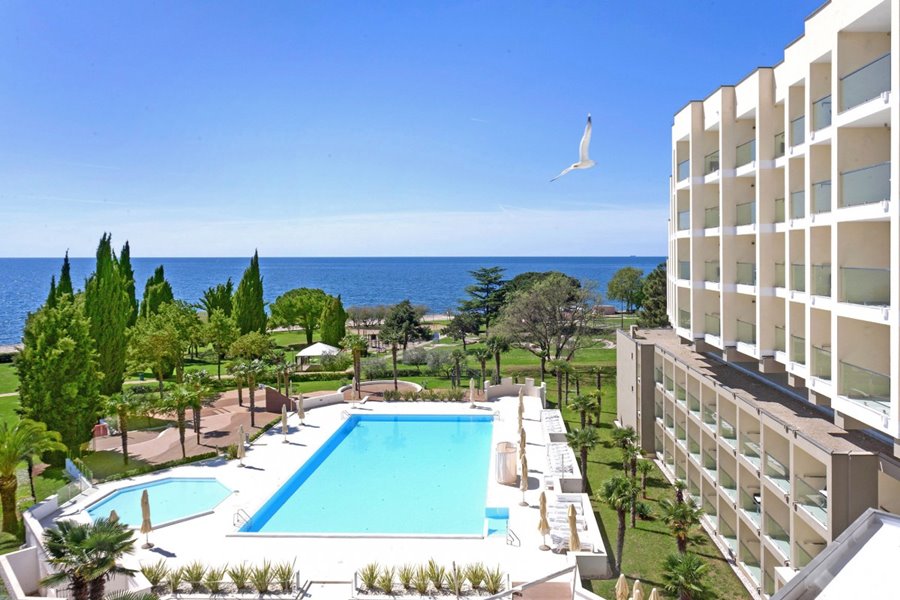 Hotel Laguna Materada mit Reisecar